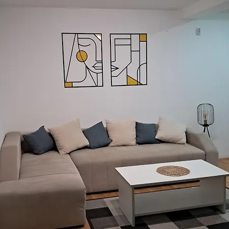 Downtown Loft Апартаменты